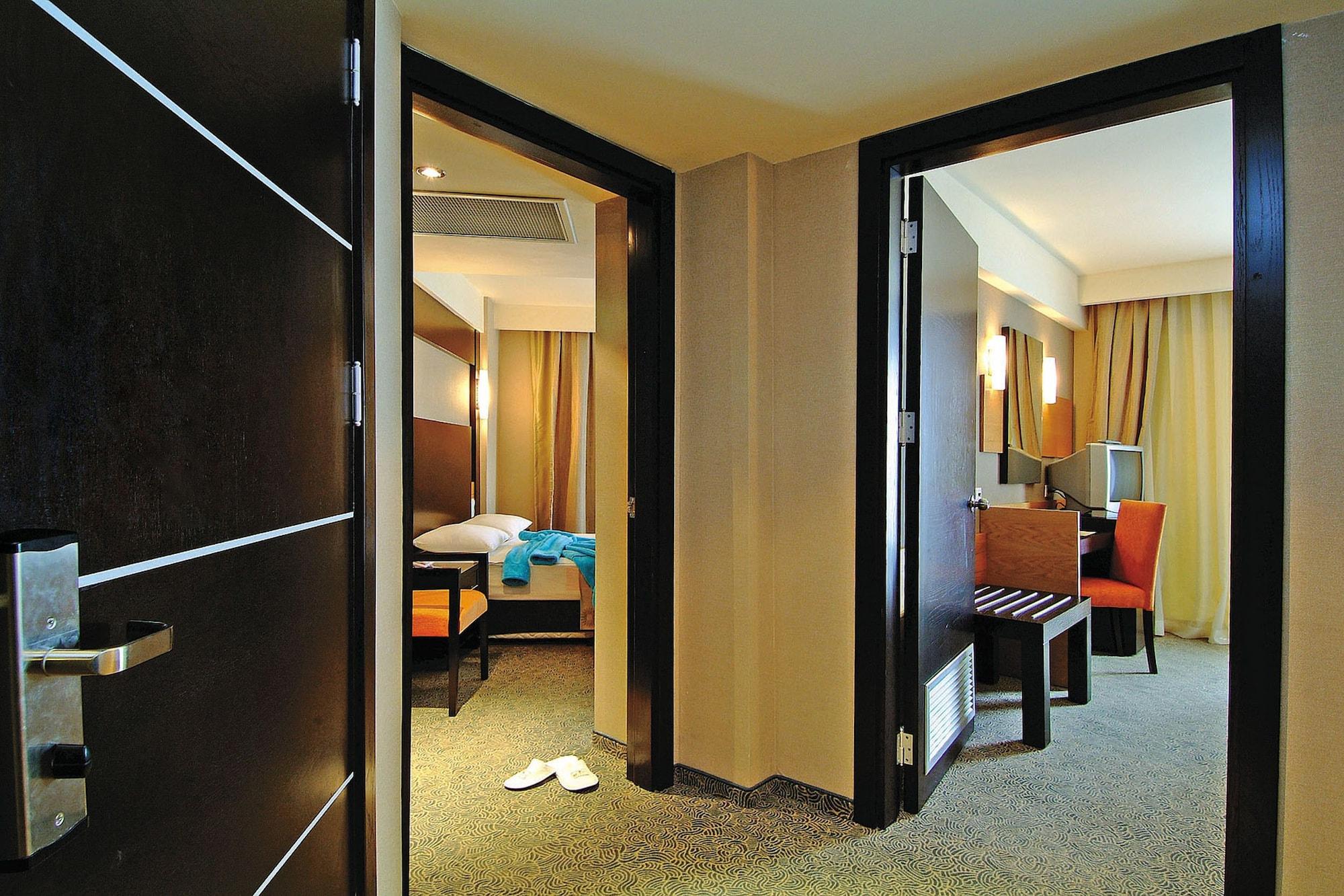 Hotel Mc Arancia 5*